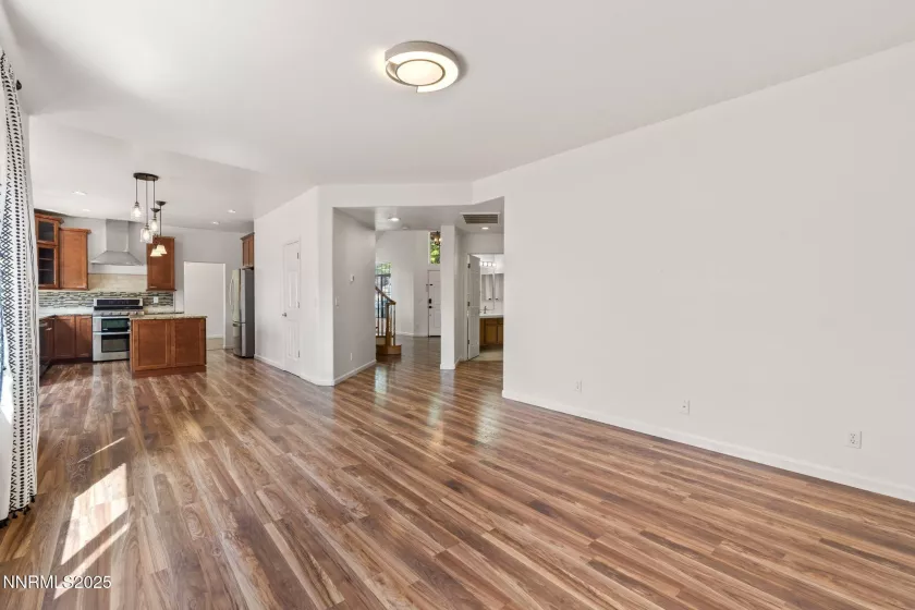 3095 Fairwood, Reno, Nevada 89502, 5 Bedrooms Bedrooms, ,3 BathroomsBathrooms,Residential Lease,Manufactured,Fairwood,250053082