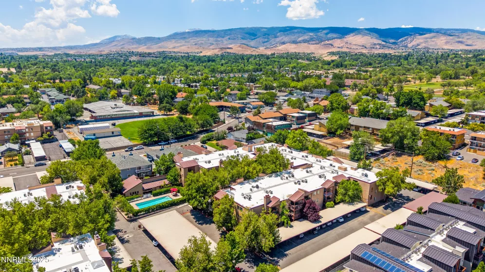 1000 Beck, Reno, Nevada 89509, ,1 BathroomBathrooms,Residential,Residential,Beck,250053083