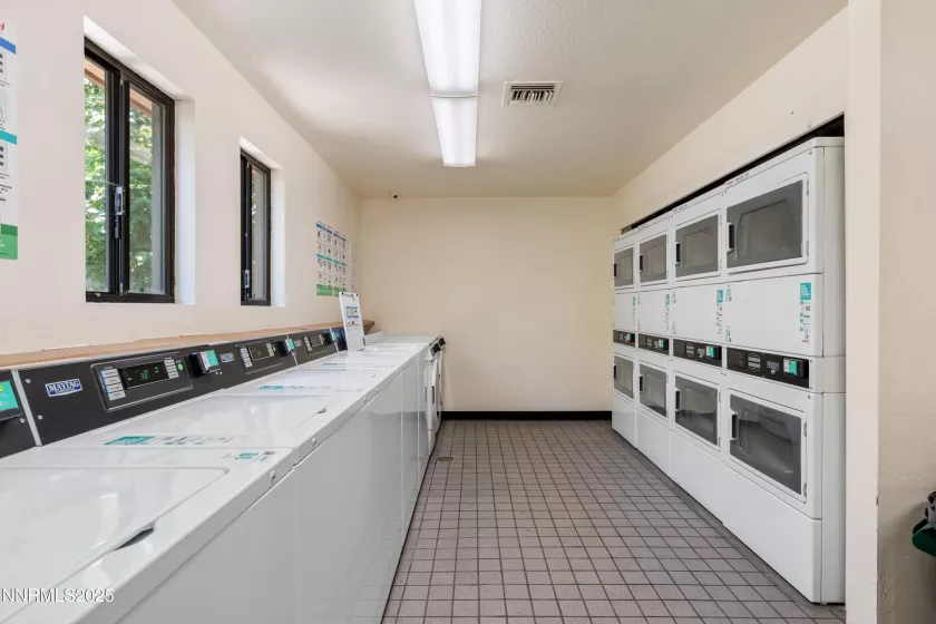 1000 Beck, Reno, Nevada 89509, ,1 BathroomBathrooms,Residential,Residential,Beck,250053083