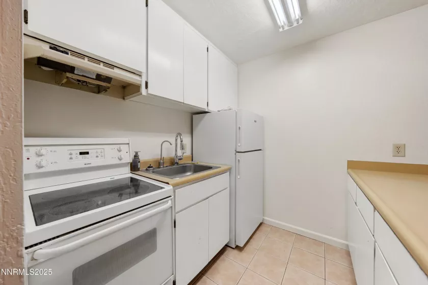 1000 Beck, Reno, Nevada 89509, ,1 BathroomBathrooms,Residential,Residential,Beck,250053083