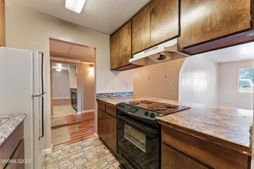 2955 Lakeside, Reno, Nevada 89509, 2 Bedrooms Bedrooms, ,2 BathroomsBathrooms,Residential,Residential,Lakeside,250053084