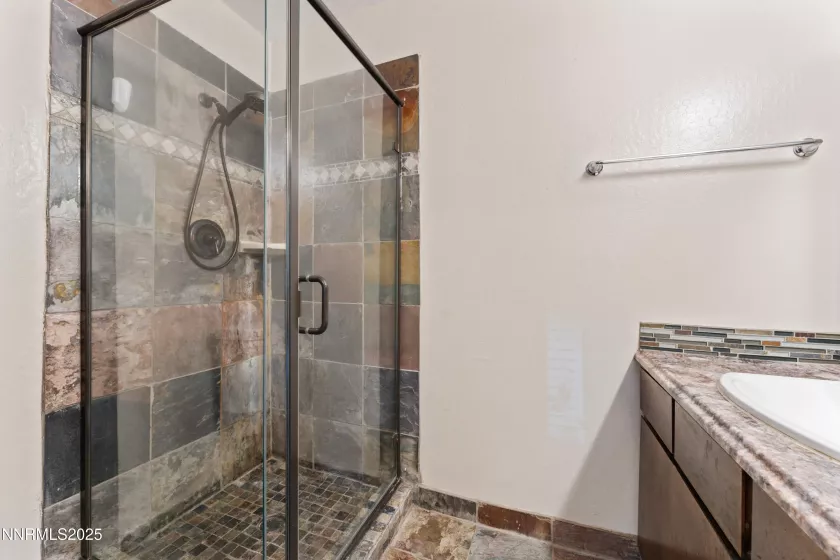 2955 Lakeside, Reno, Nevada 89509, 2 Bedrooms Bedrooms, ,2 BathroomsBathrooms,Residential,Residential,Lakeside,250053084