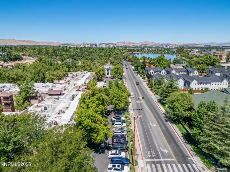 2955 Lakeside, Reno, Nevada 89509, 2 Bedrooms Bedrooms, ,2 BathroomsBathrooms,Residential,Residential,Lakeside,250053084