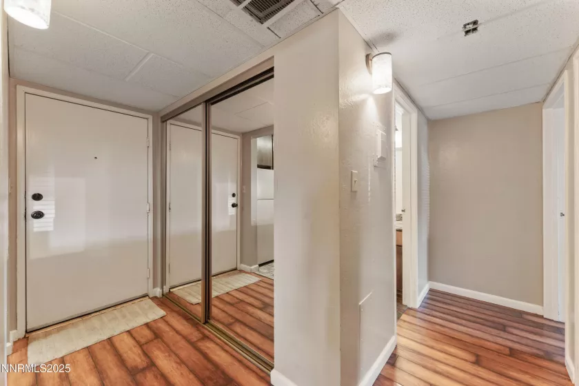 2955 Lakeside, Reno, Nevada 89509, 2 Bedrooms Bedrooms, ,2 BathroomsBathrooms,Residential,Residential,Lakeside,250053084