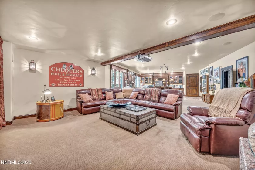 3820 Frost, Reno, Nevada 89511, 4 Bedrooms Bedrooms, ,6 BathroomsBathrooms,Residential,Residential,Frost,250053086
