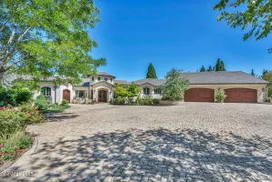 3820 Frost, Reno, Nevada 89511, 4 Bedrooms Bedrooms, ,6 BathroomsBathrooms,Residential,Residential,Frost,250053086
