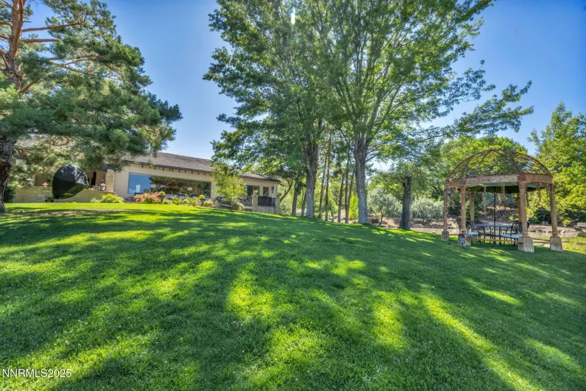 3820 Frost, Reno, Nevada 89511, 4 Bedrooms Bedrooms, ,6 BathroomsBathrooms,Residential,Residential,Frost,250053086