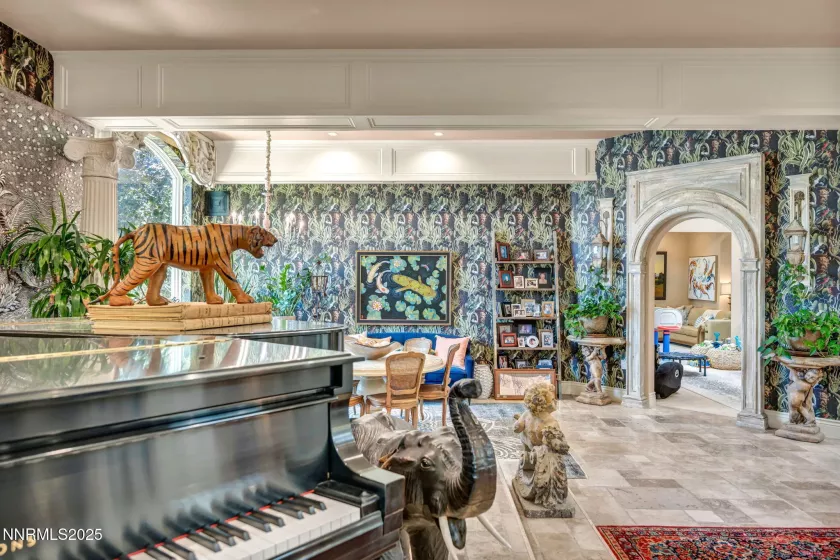3820 Frost, Reno, Nevada 89511, 4 Bedrooms Bedrooms, ,6 BathroomsBathrooms,Residential,Residential,Frost,250053086