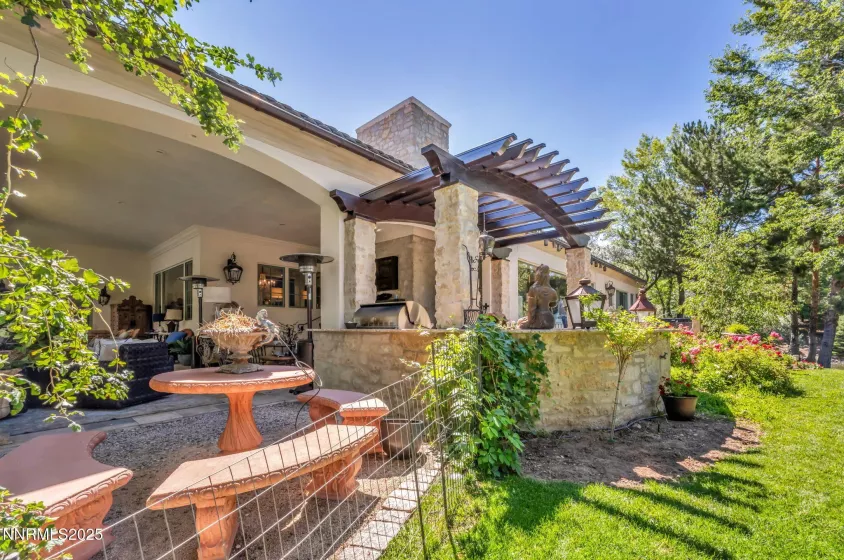 3820 Frost, Reno, Nevada 89511, 4 Bedrooms Bedrooms, ,6 BathroomsBathrooms,Residential,Residential,Frost,250053086