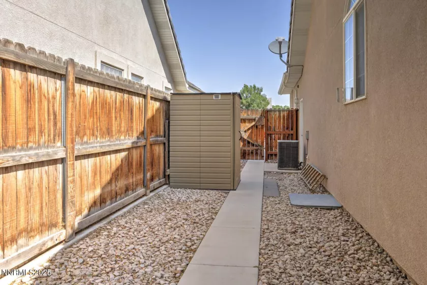 929 Conifer, Fallon, Nevada 89406, 3 Bedrooms Bedrooms, ,2 BathroomsBathrooms,Residential,Residential,Conifer,250053089
