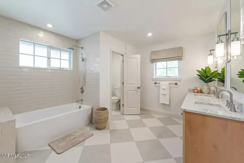 2495 Skyline, Reno, Nevada 89509, 4 Bedrooms Bedrooms, ,3 BathroomsBathrooms,Residential,Residential,Skyline,250004079