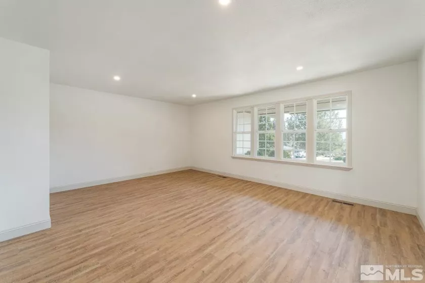 2495 Skyline, Reno, Nevada 89509, 4 Bedrooms Bedrooms, ,3 BathroomsBathrooms,Residential,Residential,Skyline,250004079