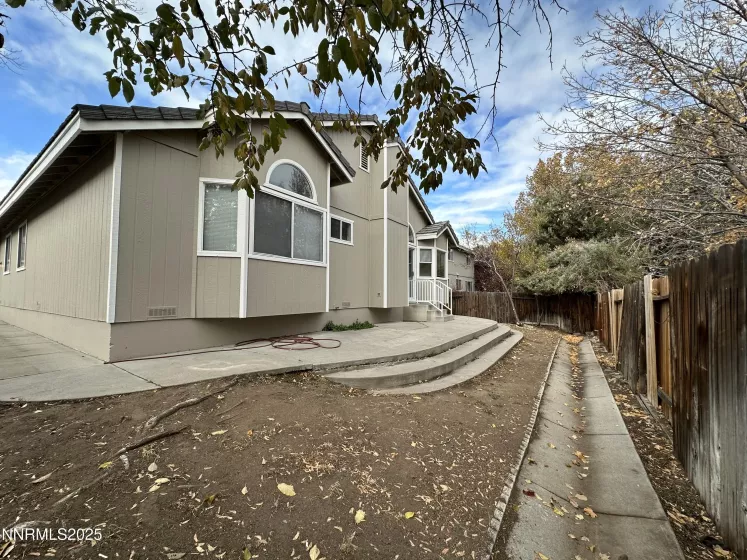6136 Greenbrook, Reno, Nevada 89511, 4 Bedrooms Bedrooms, ,2 BathroomsBathrooms,Residential Lease,Manufactured,Greenbrook,250053090