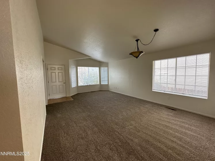 6136 Greenbrook, Reno, Nevada 89511, 4 Bedrooms Bedrooms, ,2 BathroomsBathrooms,Residential Lease,Manufactured,Greenbrook,250053090