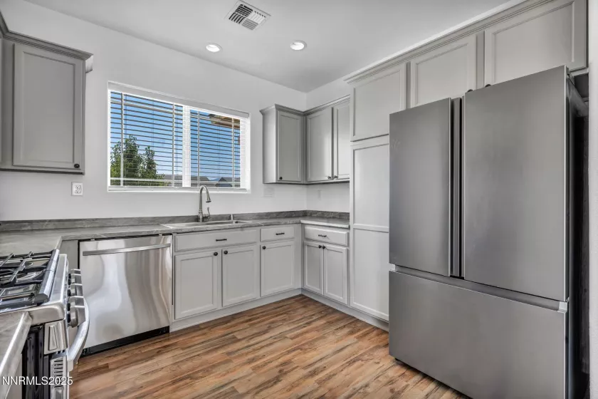 234 Red Oak, Fernley, Nevada 89408, 3 Bedrooms Bedrooms, ,2 BathroomsBathrooms,Residential,Residential,Red Oak,250053092