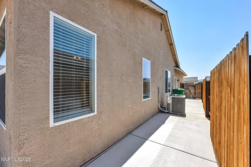 234 Red Oak, Fernley, Nevada 89408, 3 Bedrooms Bedrooms, ,2 BathroomsBathrooms,Residential,Residential,Red Oak,250053092