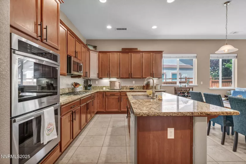 4080 Big Bang, Sparks, Nevada 89436, 4 Bedrooms Bedrooms, ,3 BathroomsBathrooms,Residential,Residential,Big Bang,250053093