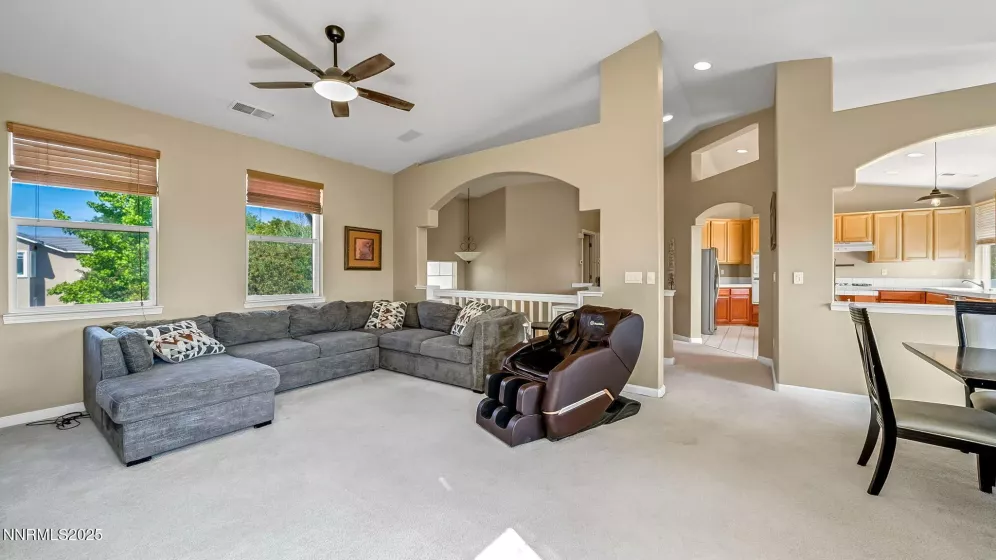 7302 Little Easy, Sparks, Nevada 89436, 4 Bedrooms Bedrooms, ,3 BathroomsBathrooms,Residential,Residential,Little Easy,250053094