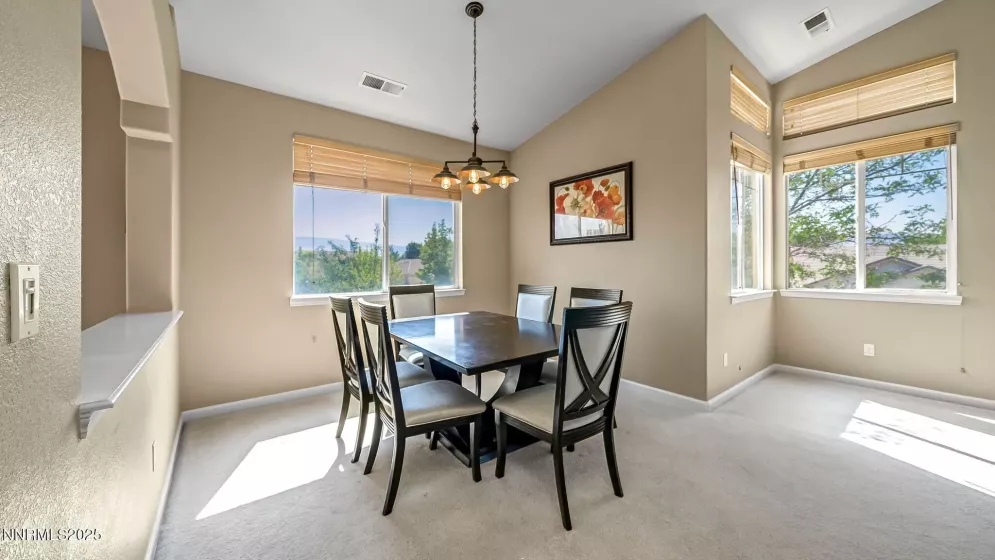 7302 Little Easy, Sparks, Nevada 89436, 4 Bedrooms Bedrooms, ,3 BathroomsBathrooms,Residential,Residential,Little Easy,250053094