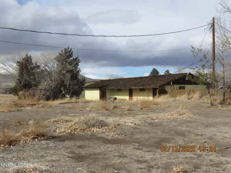 111 NV-208, Yerington, Nevada 89447, ,Commercial Sale,Residential,NV-208,250053096
