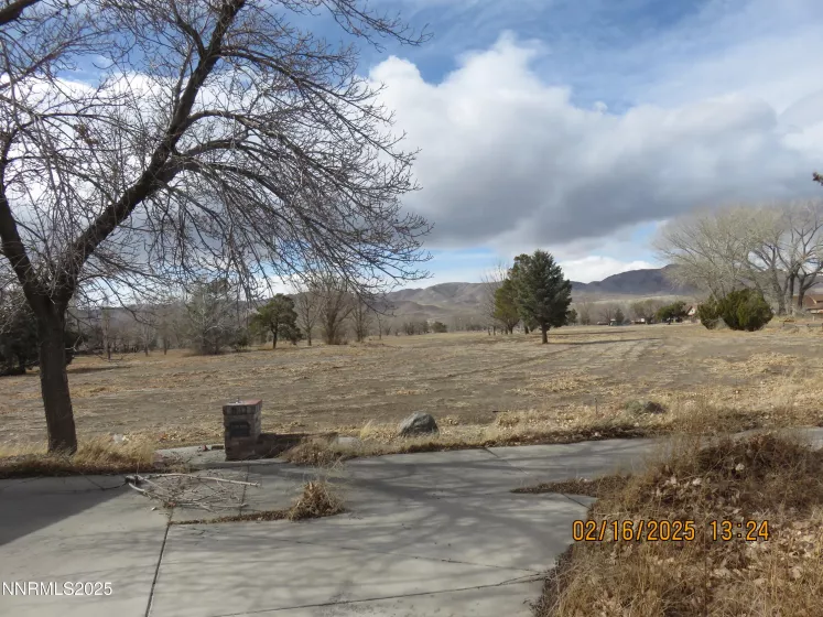 111 NV-208, Yerington, Nevada 89447, ,Commercial Sale,Residential,NV-208,250053096