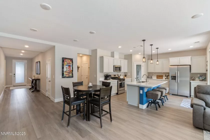32 Stellar, Carson City, Nevada 89705, 4 Bedrooms Bedrooms, ,3 BathroomsBathrooms,Residential,Residential,Stellar,250053097