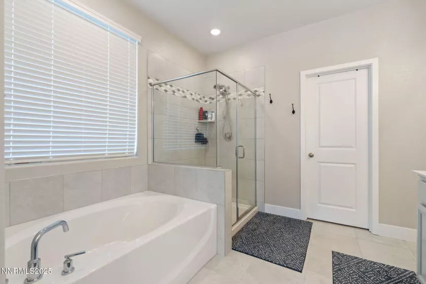 32 Stellar, Carson City, Nevada 89705, 4 Bedrooms Bedrooms, ,3 BathroomsBathrooms,Residential,Residential,Stellar,250053097