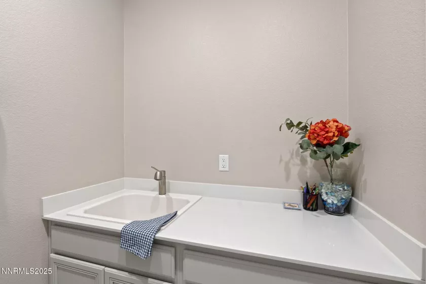 32 Stellar, Carson City, Nevada 89705, 4 Bedrooms Bedrooms, ,3 BathroomsBathrooms,Residential,Residential,Stellar,250053097