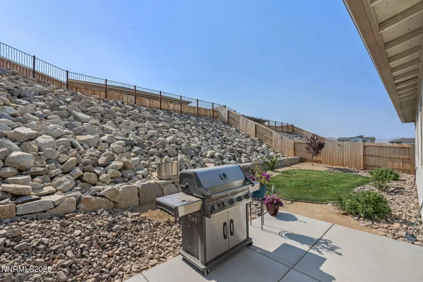 32 Stellar, Carson City, Nevada 89705, 4 Bedrooms Bedrooms, ,3 BathroomsBathrooms,Residential,Residential,Stellar,250053097