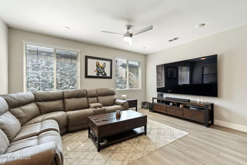 32 Stellar, Carson City, Nevada 89705, 4 Bedrooms Bedrooms, ,3 BathroomsBathrooms,Residential,Residential,Stellar,250053097