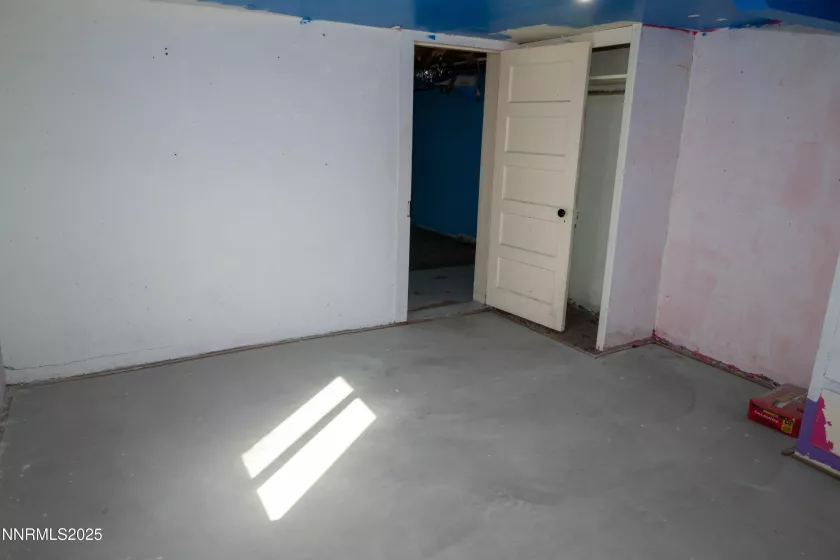 406 5th, Winnemucca, Nevada 89445, 5 Bedrooms Bedrooms, ,2 BathroomsBathrooms,Residential,Residential,5th,250053098