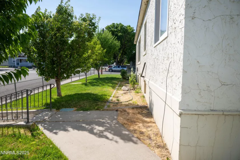 406 5th, Winnemucca, Nevada 89445, 5 Bedrooms Bedrooms, ,2 BathroomsBathrooms,Residential,Residential,5th,250053098