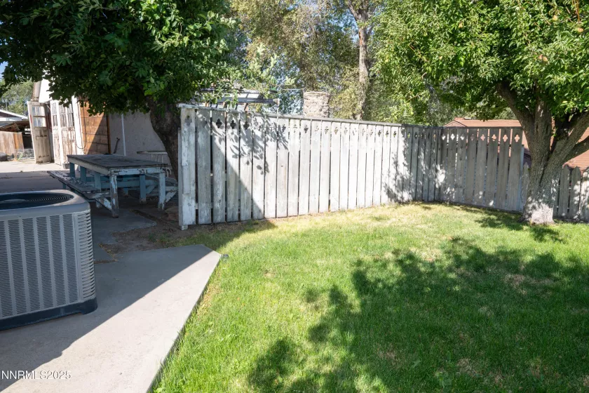 406 5th, Winnemucca, Nevada 89445, 5 Bedrooms Bedrooms, ,2 BathroomsBathrooms,Residential,Residential,5th,250053098