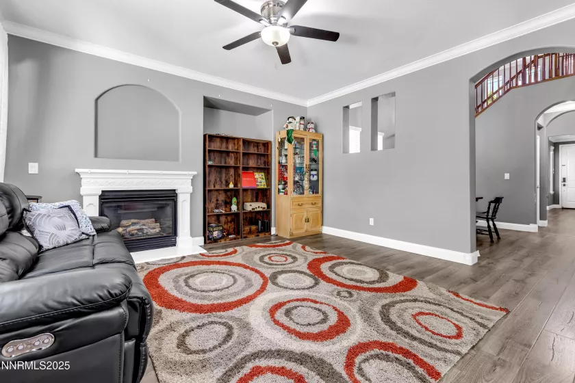 3706 Lepus, Sparks, Nevada 89436, 4 Bedrooms Bedrooms, ,3 BathroomsBathrooms,Residential,Residential,Lepus,250053100