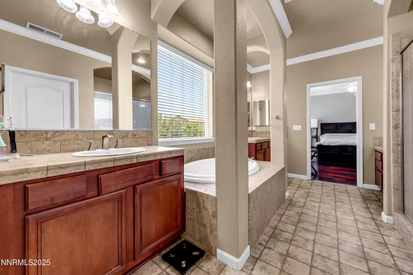 3706 Lepus, Sparks, Nevada 89436, 4 Bedrooms Bedrooms, ,3 BathroomsBathrooms,Residential,Residential,Lepus,250053100