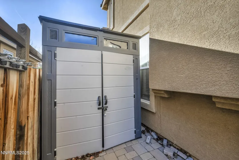 3706 Lepus, Sparks, Nevada 89436, 4 Bedrooms Bedrooms, ,3 BathroomsBathrooms,Residential,Residential,Lepus,250053100