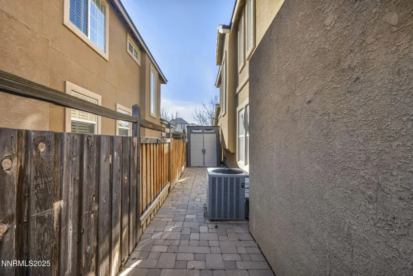 3706 Lepus, Sparks, Nevada 89436, 4 Bedrooms Bedrooms, ,3 BathroomsBathrooms,Residential,Residential,Lepus,250053100