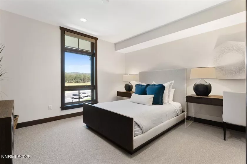 17 Beach Club, Stateline, Nevada 89449, 4 Bedrooms Bedrooms, ,5 BathroomsBathrooms,Residential,Residential,Beach Club,250053103
