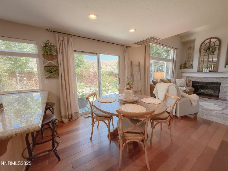 Nook and Family Room w/ gas fireplace