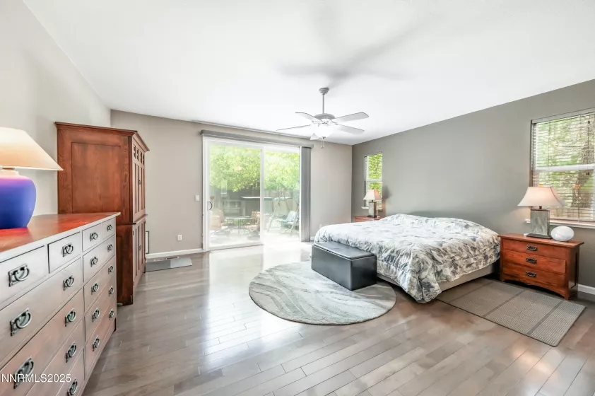 4999 Foxcreek, Reno, Nevada 89519, 4 Bedrooms Bedrooms, ,3 BathroomsBathrooms,Residential,Residential,Foxcreek,250053105