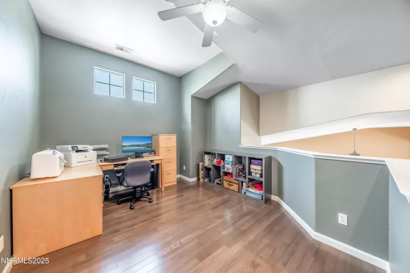 4999 Foxcreek, Reno, Nevada 89519, 4 Bedrooms Bedrooms, ,3 BathroomsBathrooms,Residential,Residential,Foxcreek,250053105