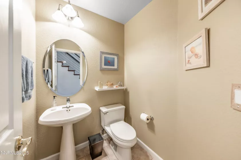 4999 Foxcreek, Reno, Nevada 89519, 4 Bedrooms Bedrooms, ,3 BathroomsBathrooms,Residential,Residential,Foxcreek,250053105