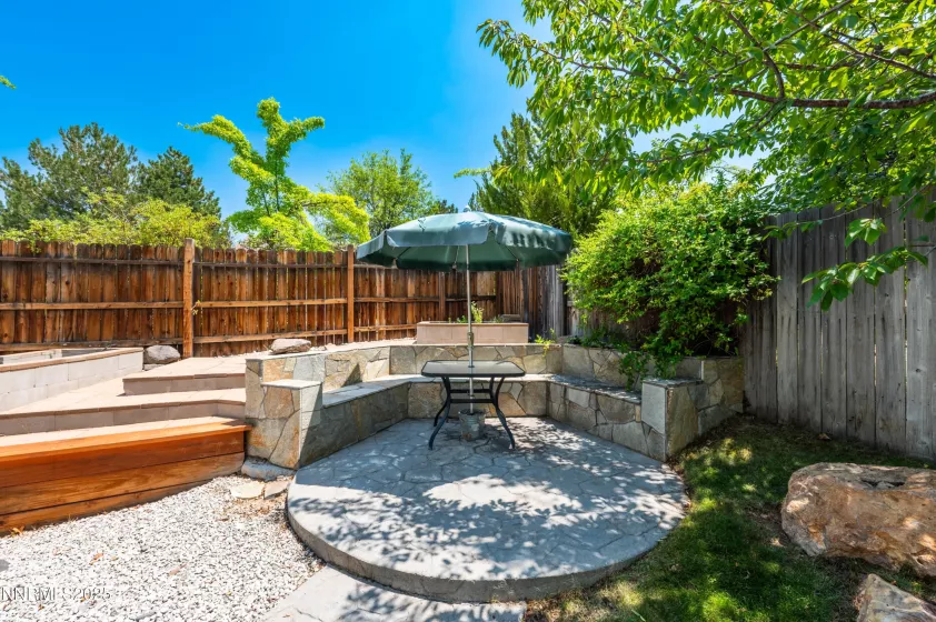 4999 Foxcreek, Reno, Nevada 89519, 4 Bedrooms Bedrooms, ,3 BathroomsBathrooms,Residential,Residential,Foxcreek,250053105