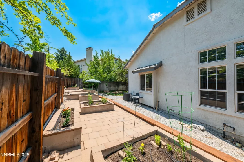 4999 Foxcreek, Reno, Nevada 89519, 4 Bedrooms Bedrooms, ,3 BathroomsBathrooms,Residential,Residential,Foxcreek,250053105