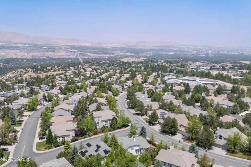 4999 Foxcreek, Reno, Nevada 89519, 4 Bedrooms Bedrooms, ,3 BathroomsBathrooms,Residential,Residential,Foxcreek,250053105