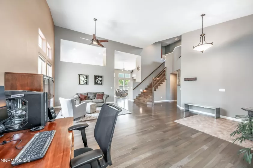 4999 Foxcreek, Reno, Nevada 89519, 4 Bedrooms Bedrooms, ,3 BathroomsBathrooms,Residential,Residential,Foxcreek,250053105