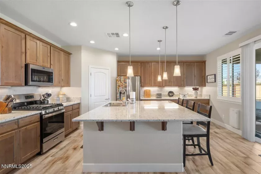132 Midas, Spanish Springs, Nevada 89441, 4 Bedrooms Bedrooms, ,3 BathroomsBathrooms,Residential,Residential,Midas,250053107
