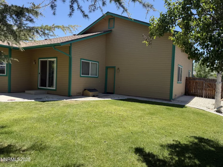 1272 Kyndal Way, Gardnerville, Nevada 89460, 3 Bedrooms Bedrooms, ,2 BathroomsBathrooms,Residential,Residential,Kyndal Way,250053108