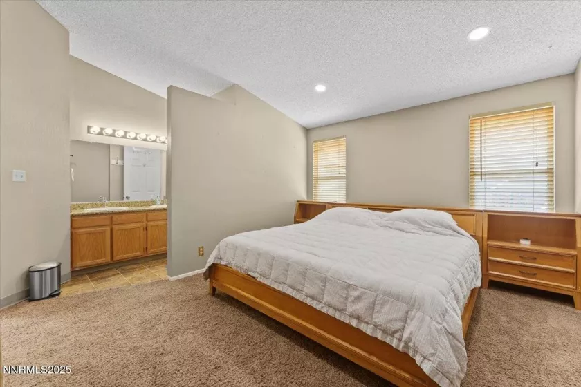 6320 Moon Ridge, Reno, Nevada 89523, 3 Bedrooms Bedrooms, ,2 BathroomsBathrooms,Residential,Residential,Moon Ridge,250053111