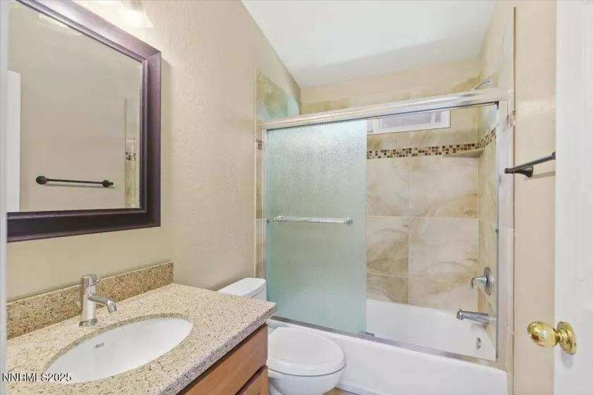 6320 Moon Ridge, Reno, Nevada 89523, 3 Bedrooms Bedrooms, ,2 BathroomsBathrooms,Residential,Residential,Moon Ridge,250053111